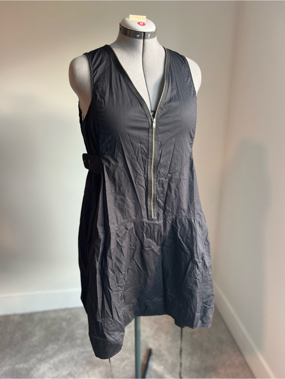 Lauren Vidal Sleeveless cinch-hem dress with zippers and buttons